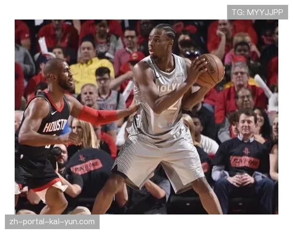 火箭上半场三分11中1陷入被动 下半场外线回暖